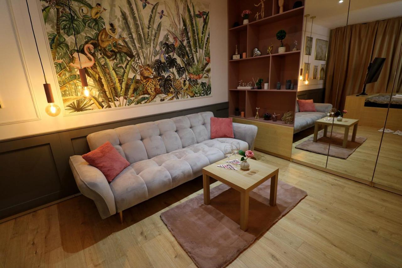 Deluxe Studio Old Center Panoramic View Terrace Apartment Букурещ Екстериор снимка