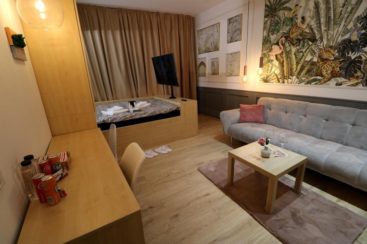 Deluxe Studio Old Center Panoramic View Terrace Apartment Букурещ Екстериор снимка