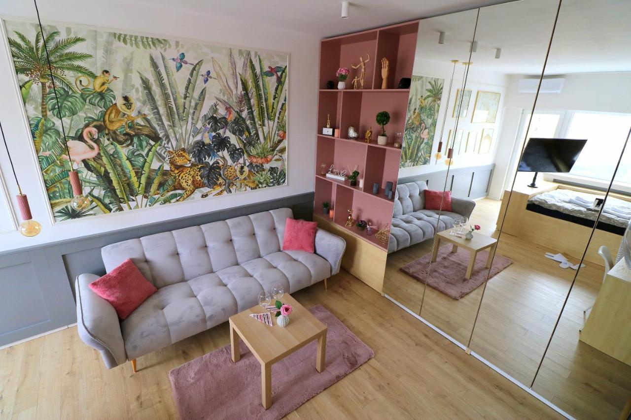 Deluxe Studio Old Center Panoramic View Terrace Apartment Букурещ Екстериор снимка